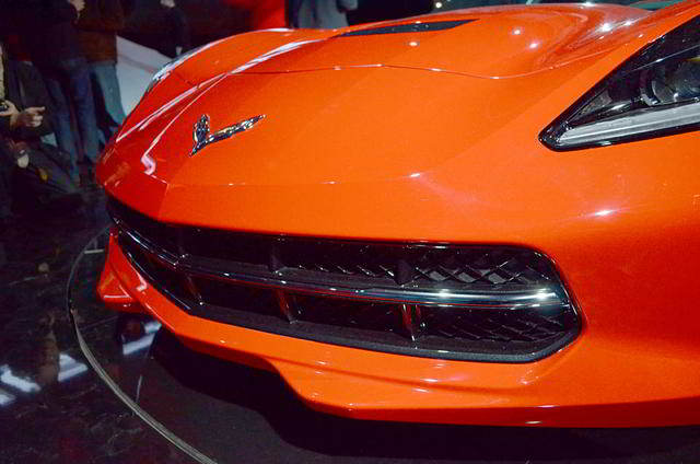 2014-chevrolet-corvette-stingray